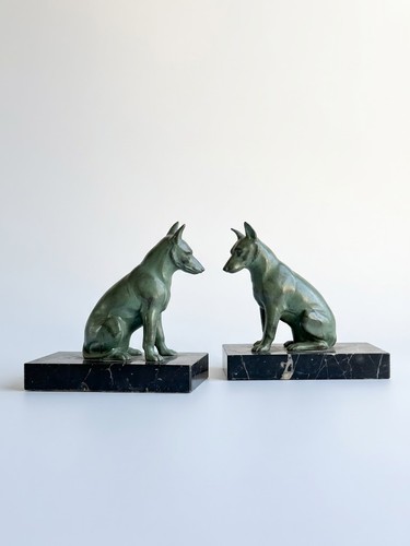 Pair vintage art - art, deco